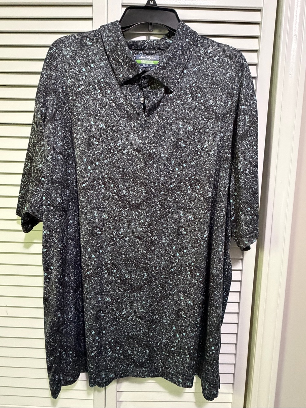 Ben Hogan Short Sleeve Men's Polo Shirt in Black Mosaic Print
